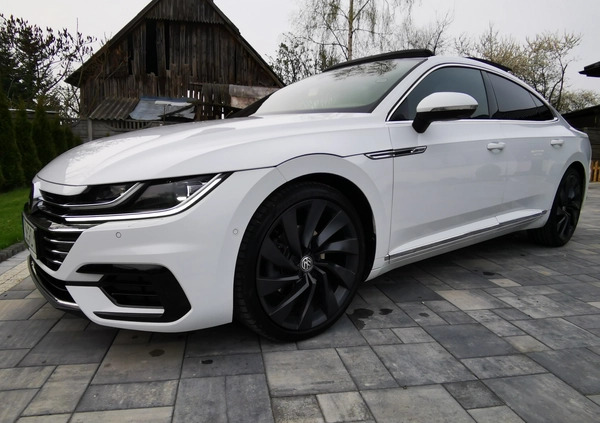 Volkswagen Arteon cena 135000 przebieg: 38000, rok produkcji 2020 z Kielce małe 92